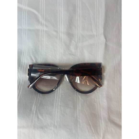 So‎ Purrsuasive Cat Eye Frame Sunglasses Tortoise